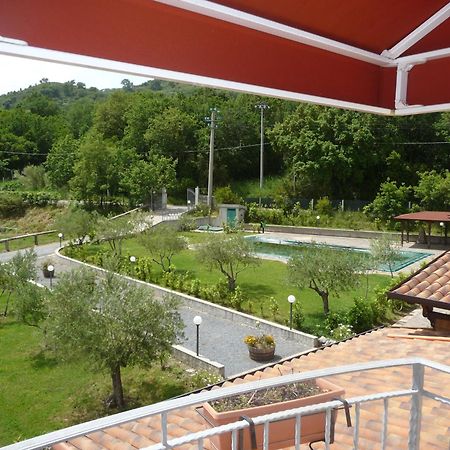 Agrilao Villa Scalea Buitenkant foto