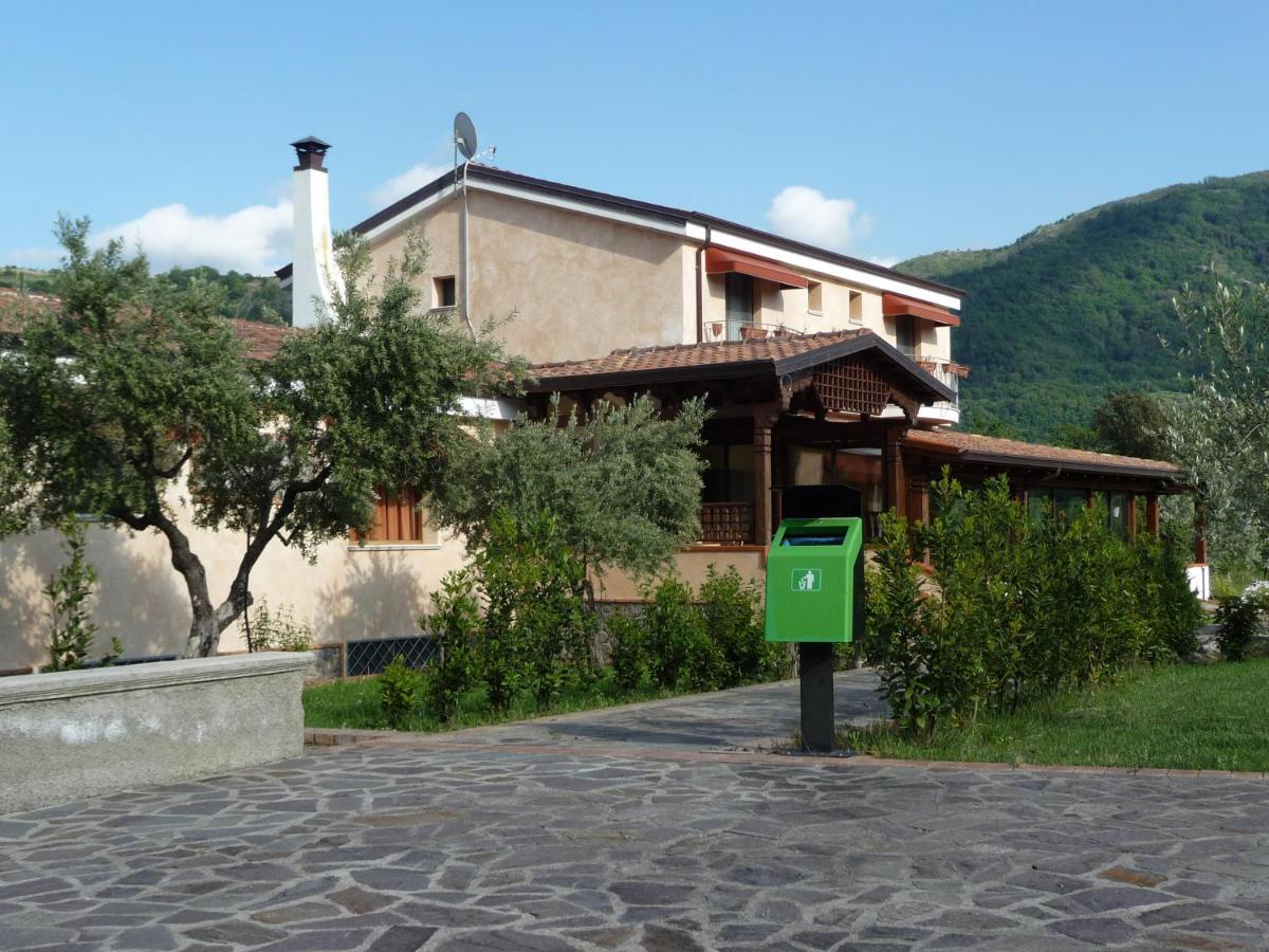 Agrilao Villa Scalea Buitenkant foto