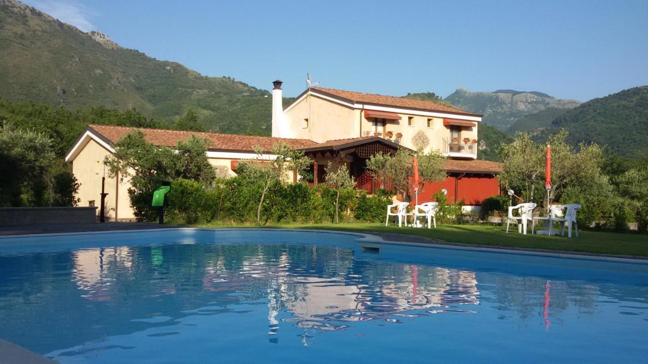 Agrilao Villa Scalea Buitenkant foto