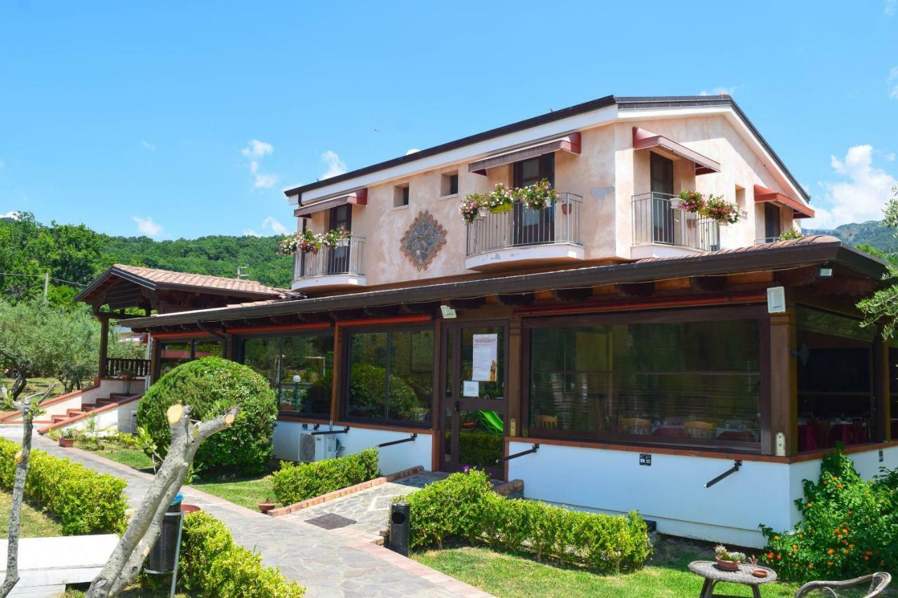 Agrilao Villa Scalea Buitenkant foto